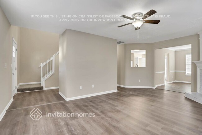 Foto del edificio - 1363 Ambercrest Way