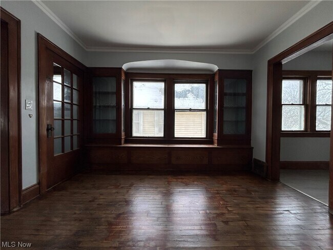 Building Photo - 3191 W 92nd St