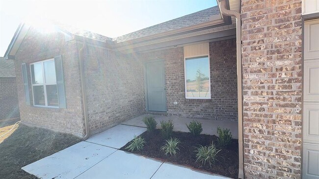 Foto del edificio - 504 SW 11th St