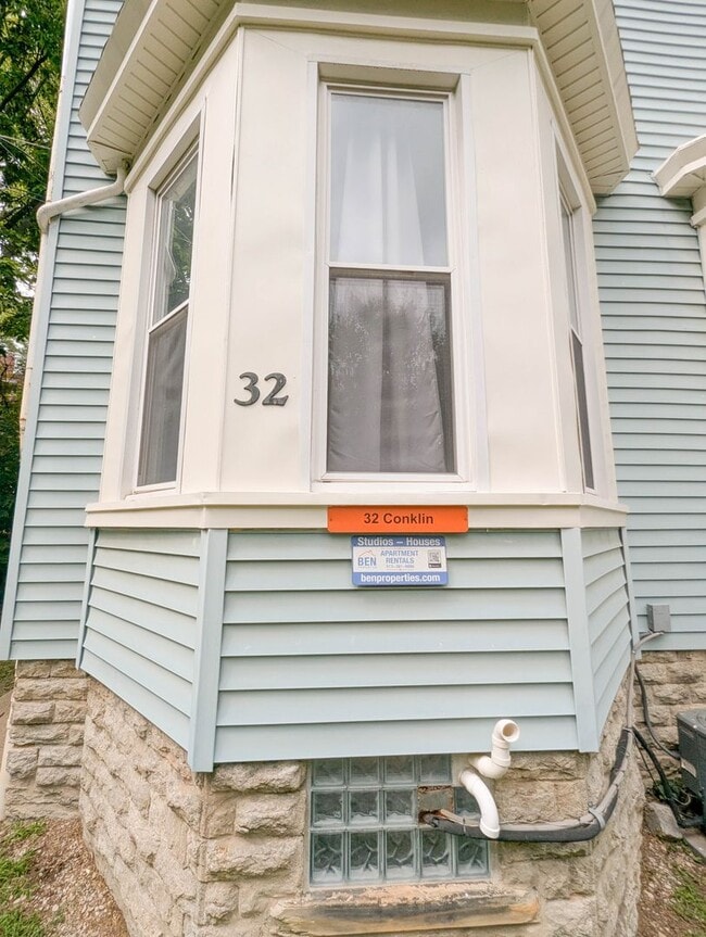 Photo - 32 Conklin St Apartment