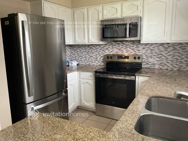 Foto del edificio - 2850 Mayflower Landing Ct