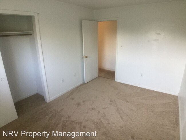 Building Photo - 3 br, 2 bath House - 806 Newport Terrace
