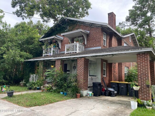 Foto del edificio - 2920 Dellwood Ave