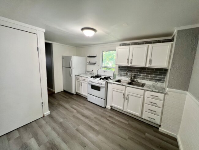 Foto del edificio - 327 28th Ave