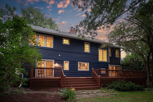 Foto del edificio - 2568 S Upton Ave