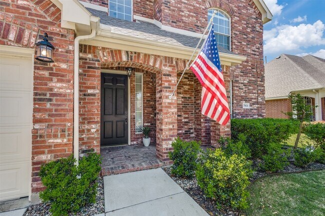 Building Photo - 7905 Purple Martin Way
