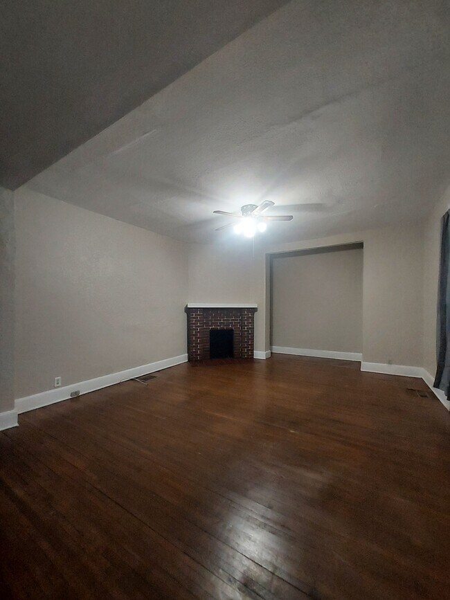 Foto del edificio - 512 Kibler Ave