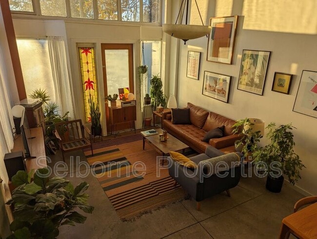 Photo - 5500 San Pablo Ave House