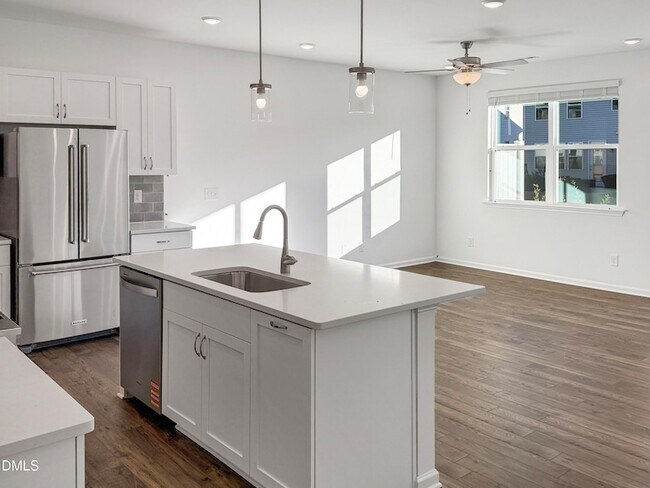 Foto del edificio - 135 Siebold St