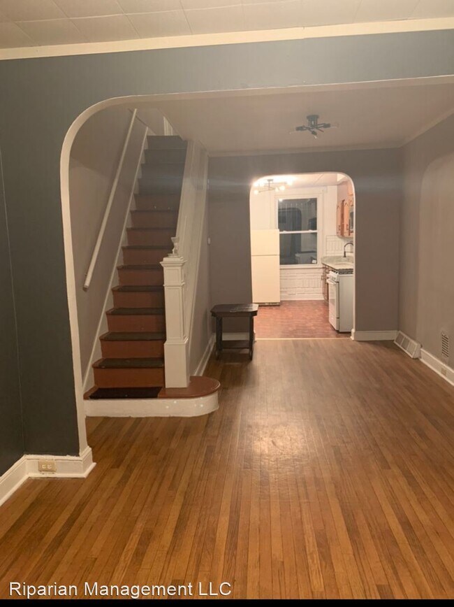 Building Photo - 3 br, 1 bath House - 629 N Robinson St
