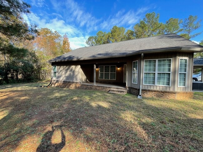 Foto del edificio - 507 Buck Creek Rd
