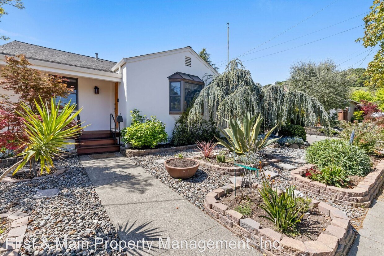Primary Photo - 2 br, 2.5 bath House - 2781 Idaho Street