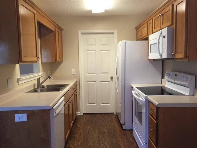 Building Photo - 134 Nandina Way