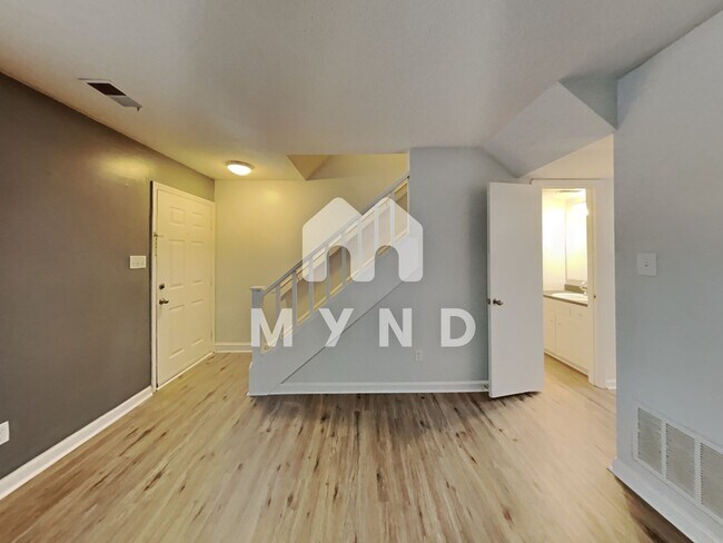 Foto del edificio - 1505 Gorman St Unit C