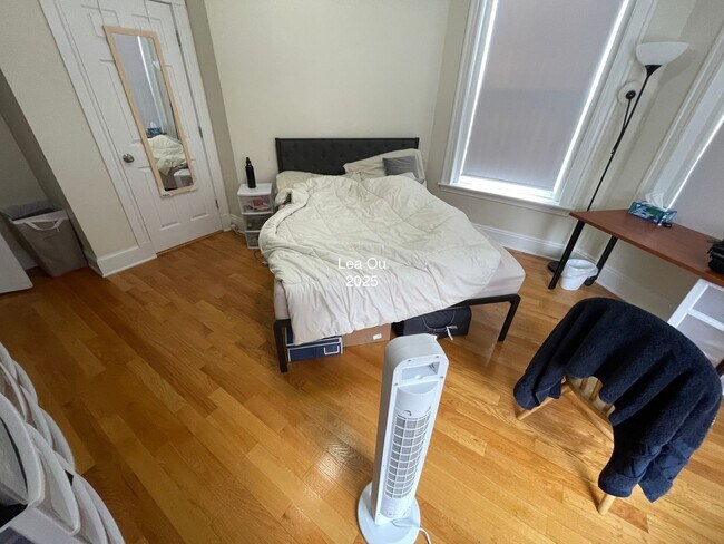 Building Photo - SEPT NO BROKER FEE 3bed split in Brighton-...