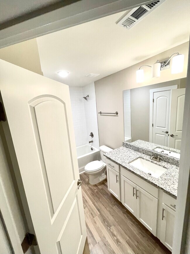 125 Dry Creek Commons Dr, Goodlettsville, TN 37072 Townhome Rentals