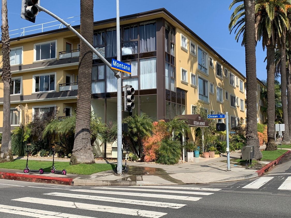 757 Ocean Ave Unit 208, Santa Monica, CA 90402 Condo for Rent in