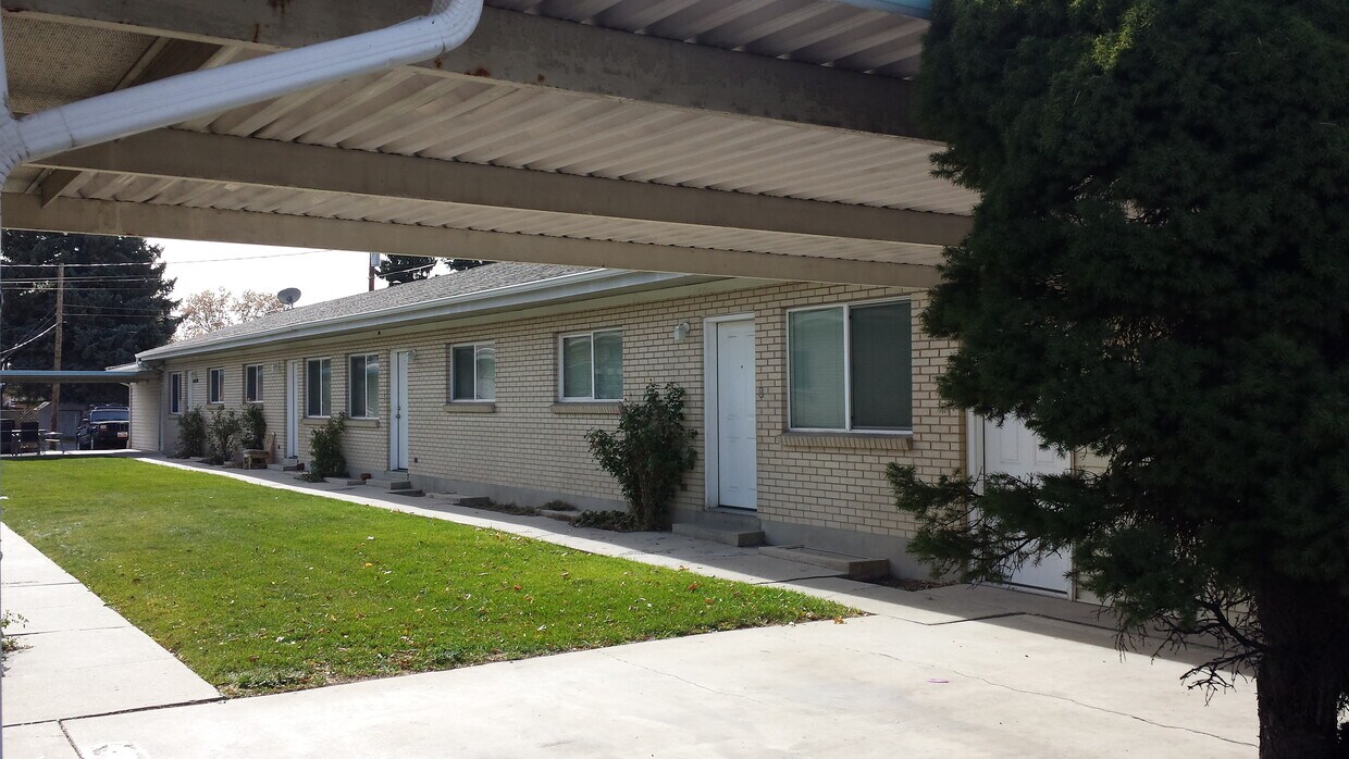 672 E Warnock Ave, Salt Lake City, UT 84106 Townhouse for Rent in