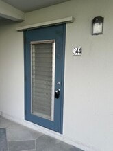 Building Photo - 344 Brittany Ave