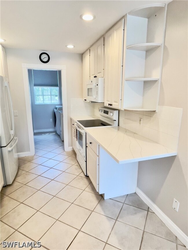 Building Photo - 5669 Cove Cir