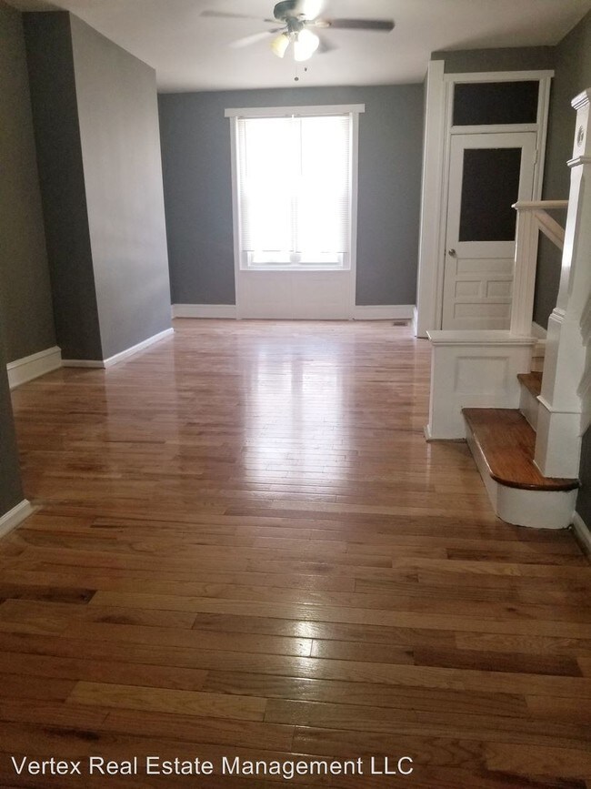 Building Photo - 3 br, 1.5 bath House - 1331 S 29th st