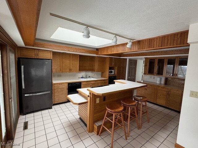 Foto del edificio - 1590 N Crater Ave