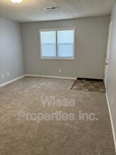 Building Photo - 2110 Bradley Ct