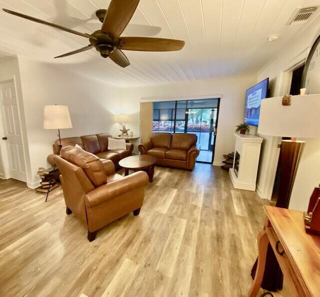 Foto del edificio - 1001 Wingfoot Dr