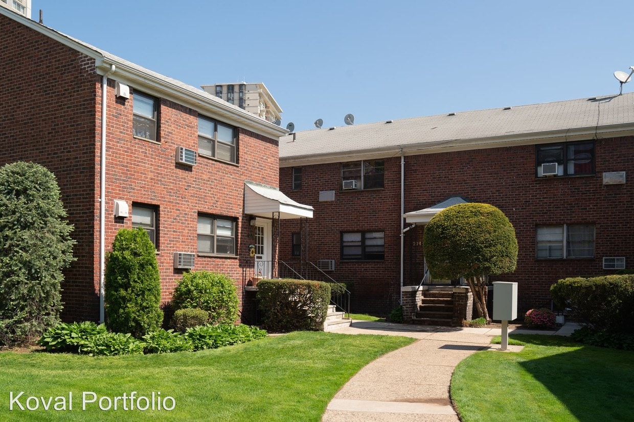 Building Photo - 278-278 Beech St