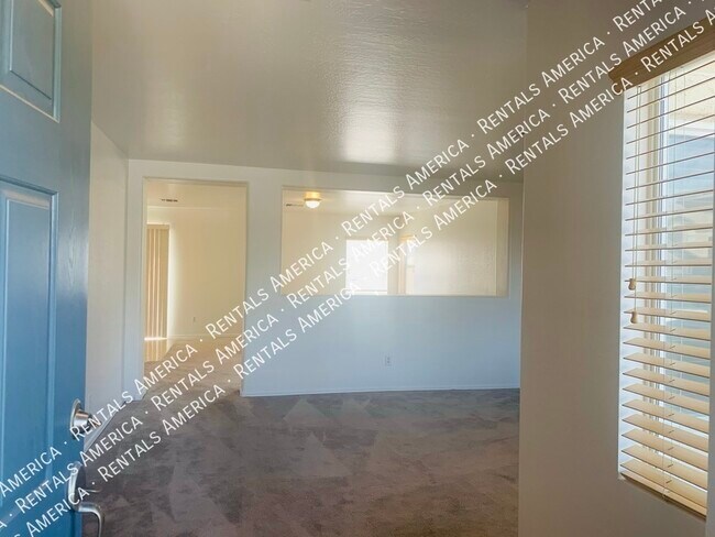 Foto del edificio - 11627 W Cheryl Dr