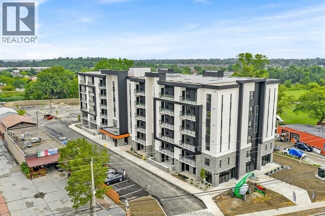 Photo du bâtiment - 11646 Tecumseh Rd E