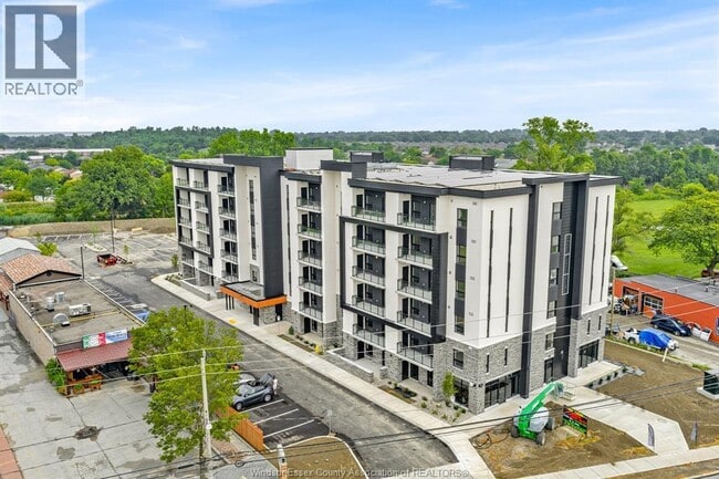 Photo du bâtiment - 11646 Tecumseh Rd E