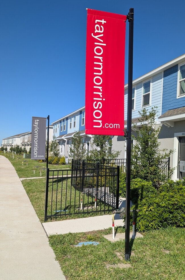 Foto del edificio - 16555 San Nicola Pl