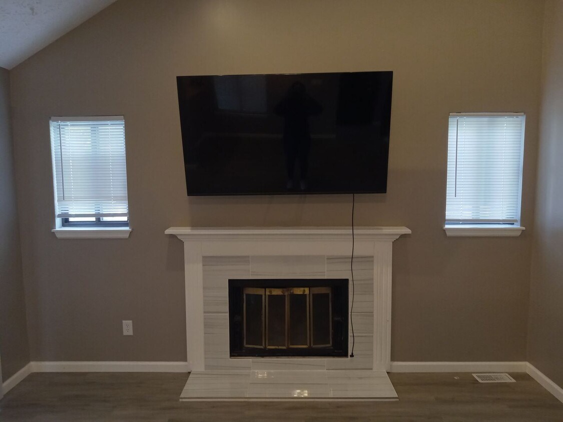 Primary Photo - Condo for Rent