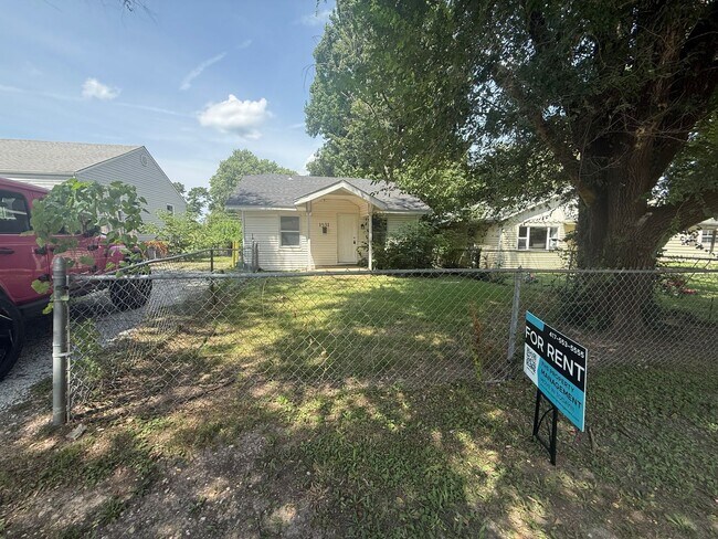 Foto del edificio - 1531 E Talmage St