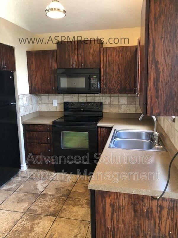 Foto del edificio - 4112 Sunny Park Ln