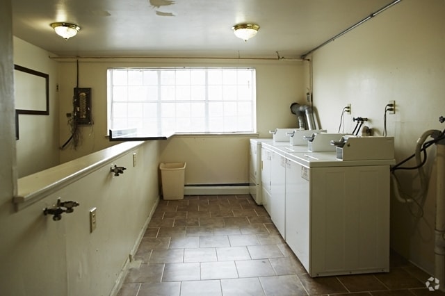 Colonial Gardens Apartments - Morrisville, PA | Apartments.com