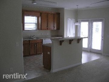 Building Photo - 3 br, 2.5 bath House - 635 Summer Hill Way