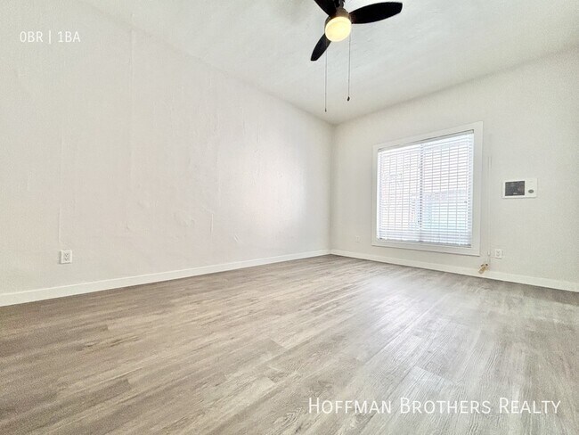 Foto del edificio - 147 N New Hampshire Ave