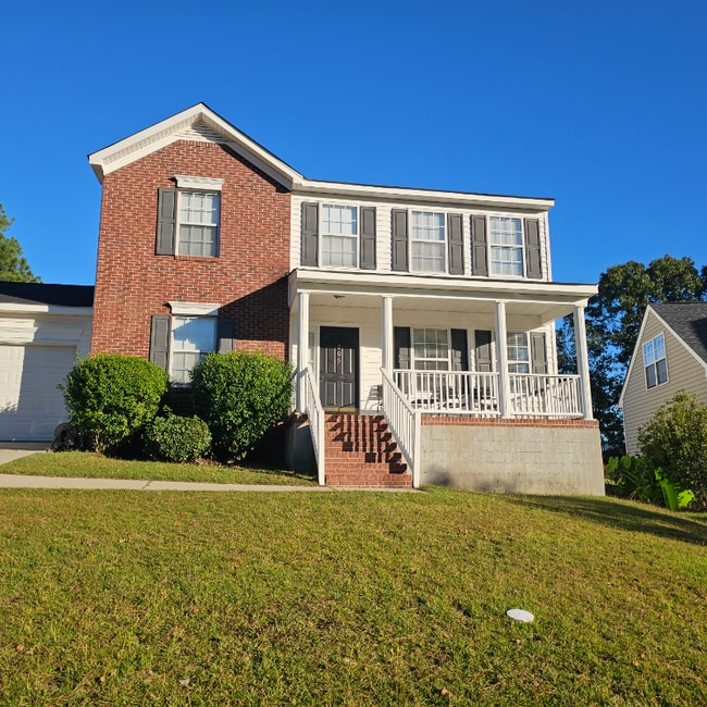 Building Photo - 205 Killian Green Dr