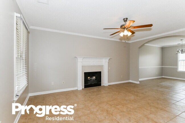 Building Photo - 10152 Fox Chase Dr