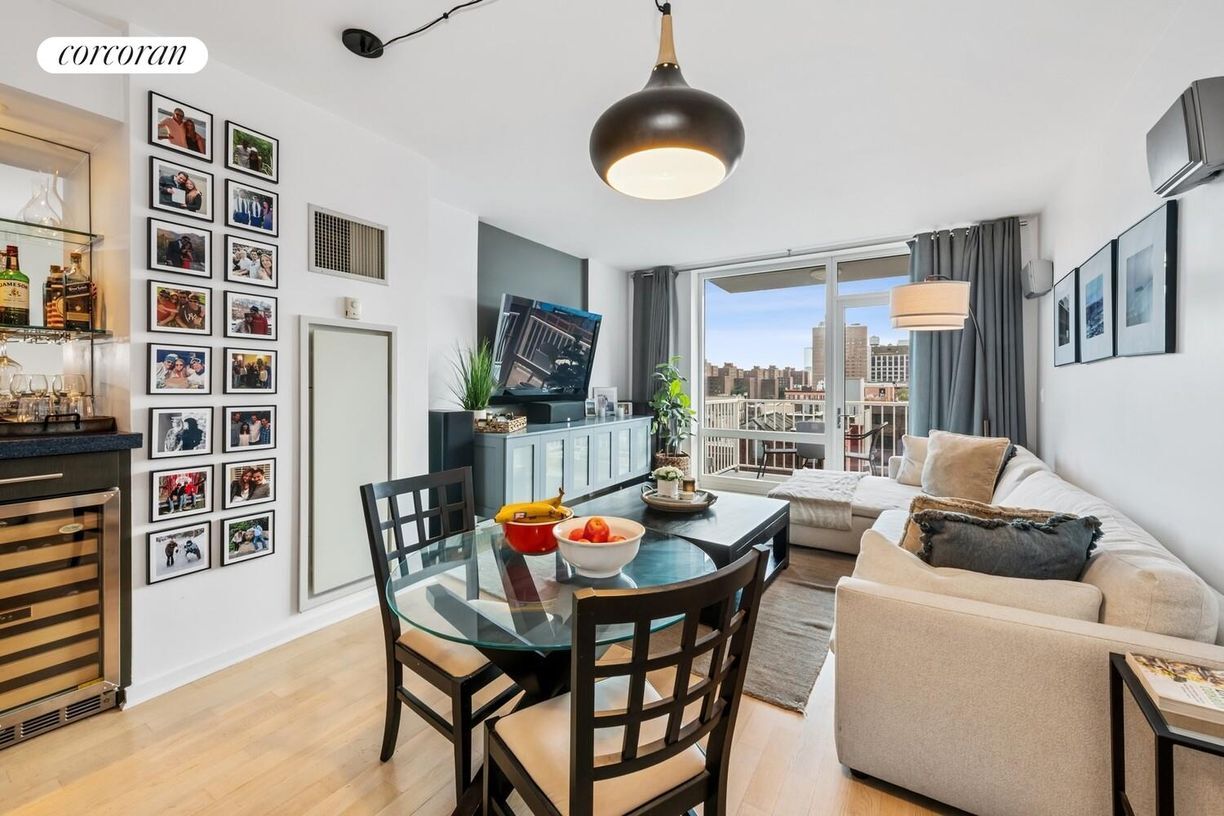 Foto principal - 340 E 23rd St