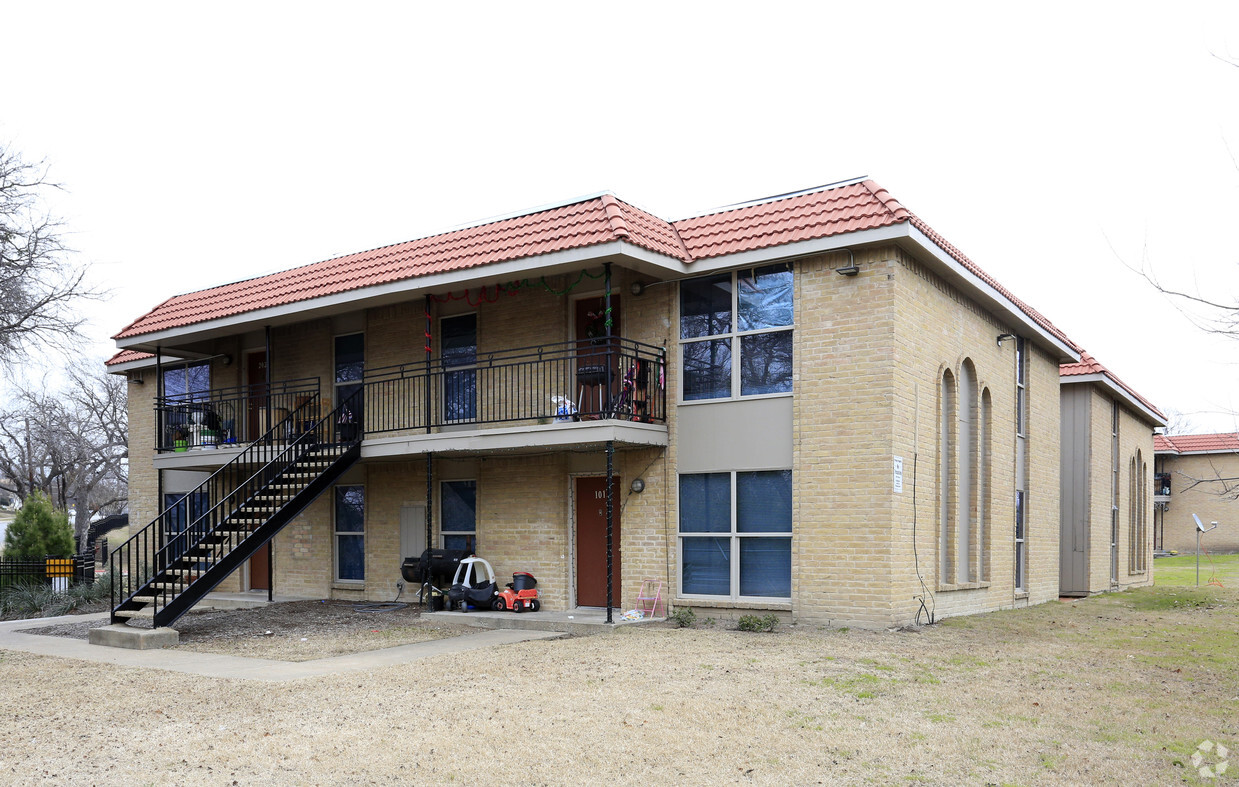 La Arboleda - Casa Pacifica Apartments