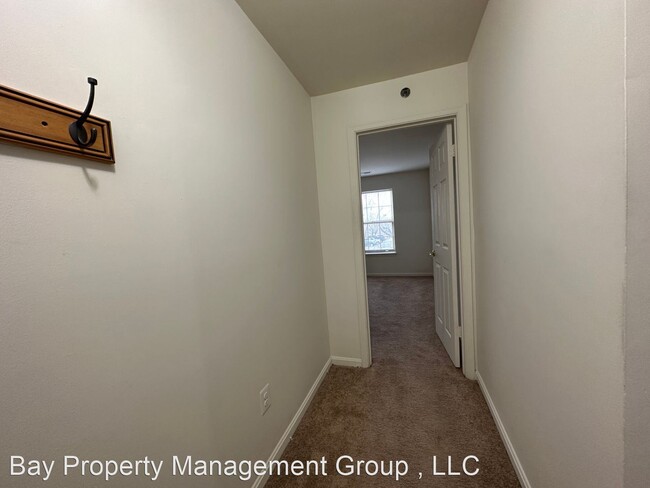 Foto del edificio - 3 br, 1 bath House - 12 Cloverwood Ct Unit...