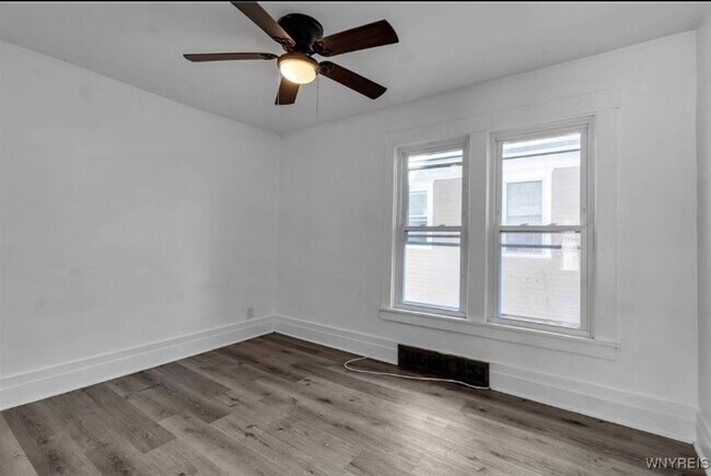 Foto del edificio - 137 Southside Pkwy