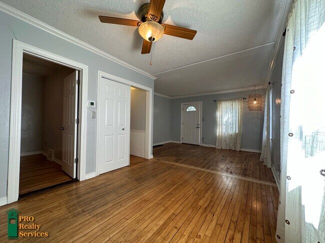 Foto del edificio - Charming 2 Bedroom Home in St. Paul