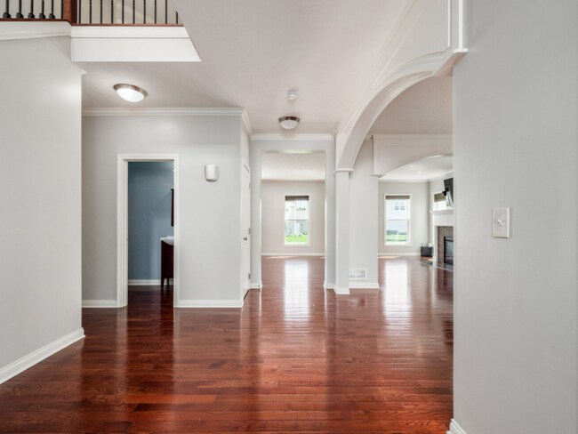 Building Photo - 10325 Pagoda Way