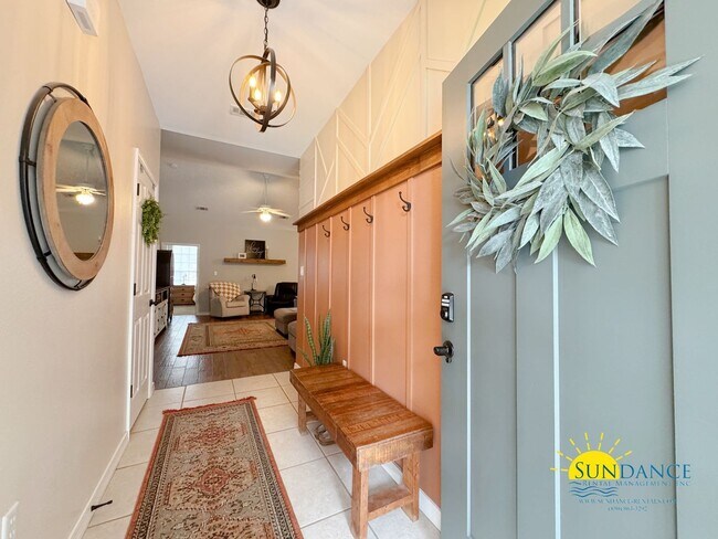 Foto del edificio - Spacious & Updated 3 Bedroom Home in Niceville-Near Eglin AFB!
