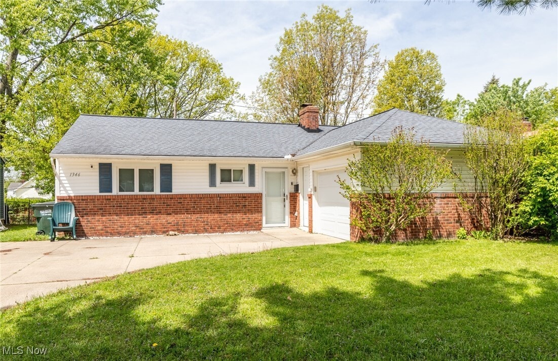 Primary Photo - 1346 Ranchland Dr