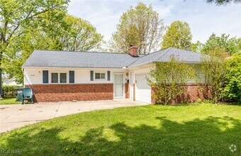 Building Photo - 1346 Ranchland Dr